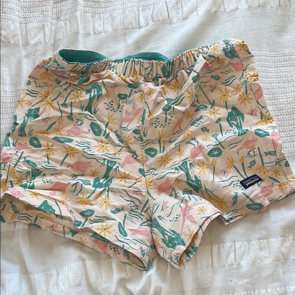 Patagonia Women's Floral Print Shorts - Cream and Green